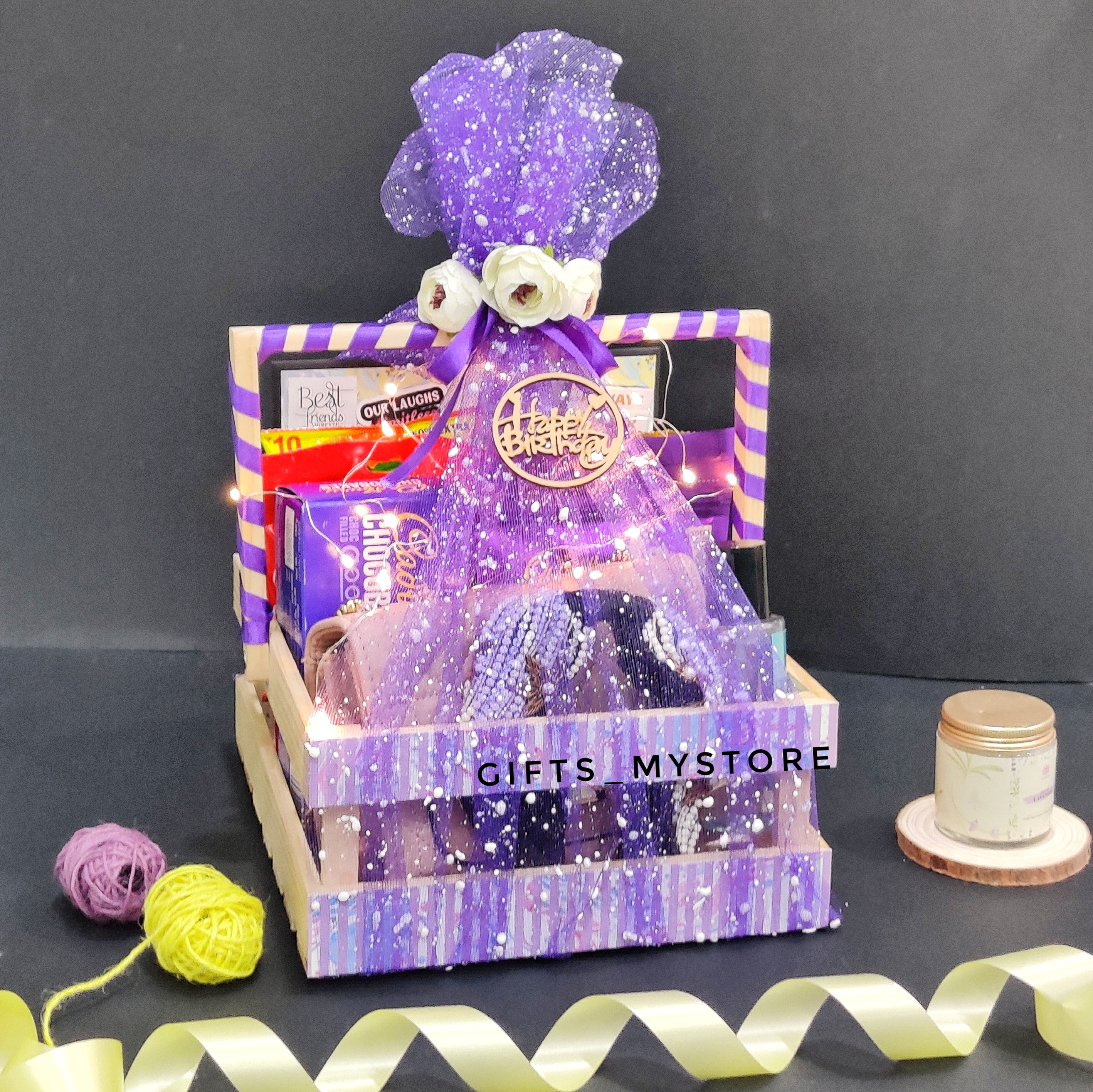 BASKET HAMPER